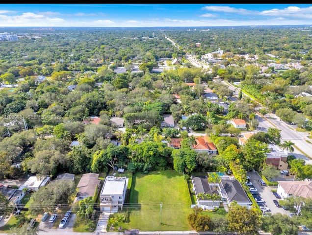 7240 SW 63rd Ct, South Miami, FL 33143