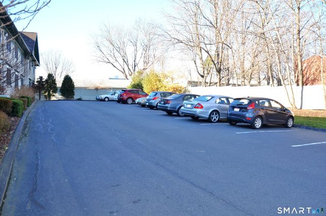 365 Westport Avenue 1J, Norwalk, CT 06851