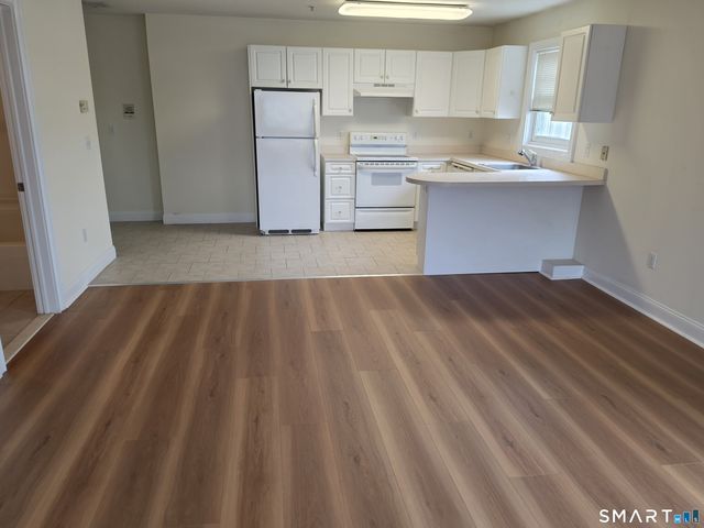 365 Westport Avenue 1J, Norwalk, CT 06851