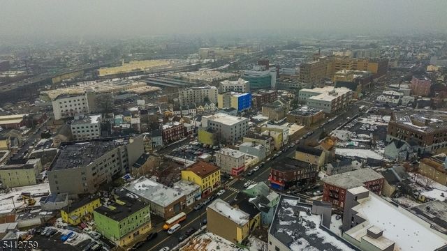 610 Main St, Paterson City, NJ 07503