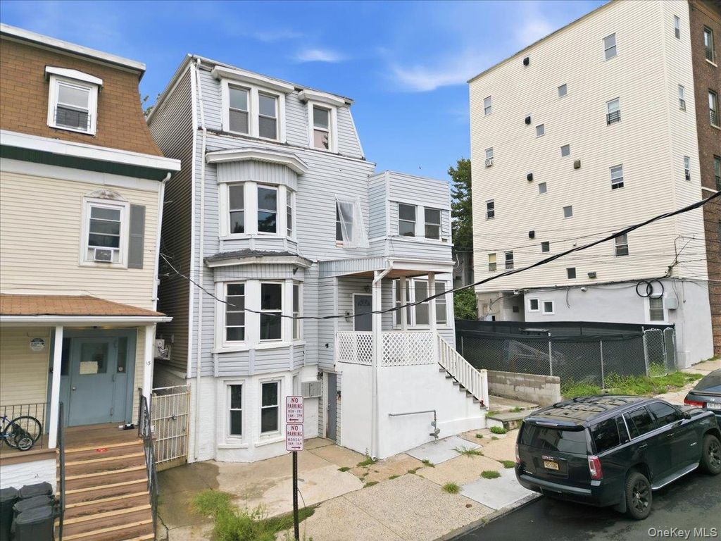 17 Lamartine Avenue 2, Yonkers, NY 10701