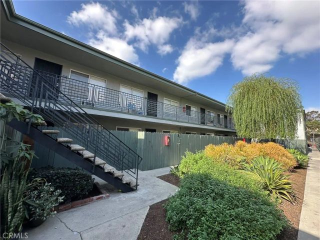 9240 Palm Street, Bellflower, CA 90706