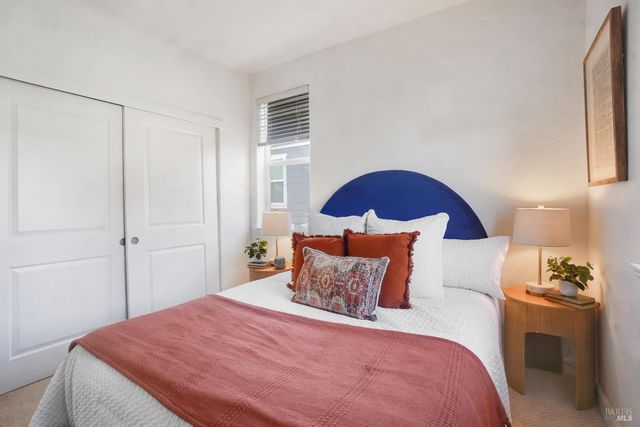 113 Firefly Ln, Napa, CA 94558