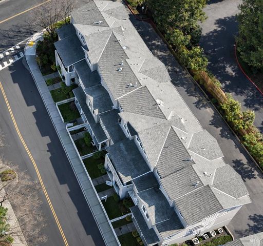 113 Firefly Ln, Napa, CA 94558