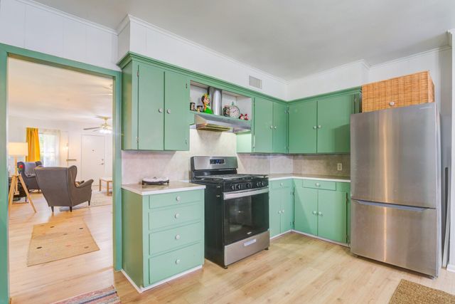 701 N Gaillard Street, Baytown, TX 77520