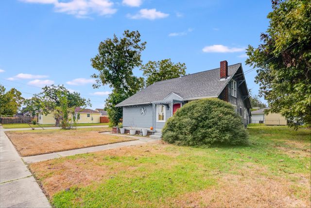 701 N Gaillard Street, Baytown, TX 77520