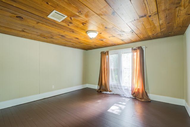 701 N Gaillard Street, Baytown, TX 77520