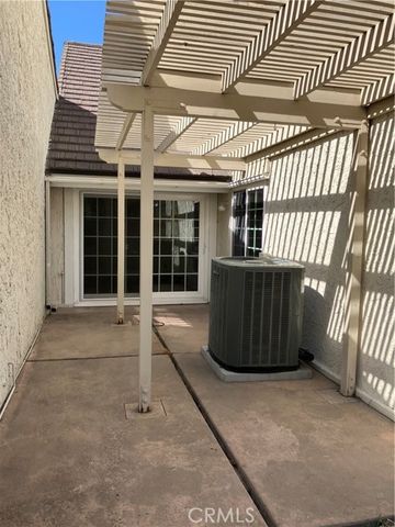 14182 Elystan, Westminster, CA 92683