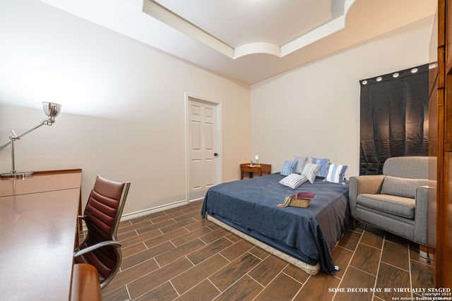 233 Esmeralda Drive, San Antonio, TX 78228