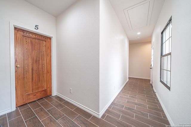 233 Esmeralda Drive, San Antonio, TX 78228