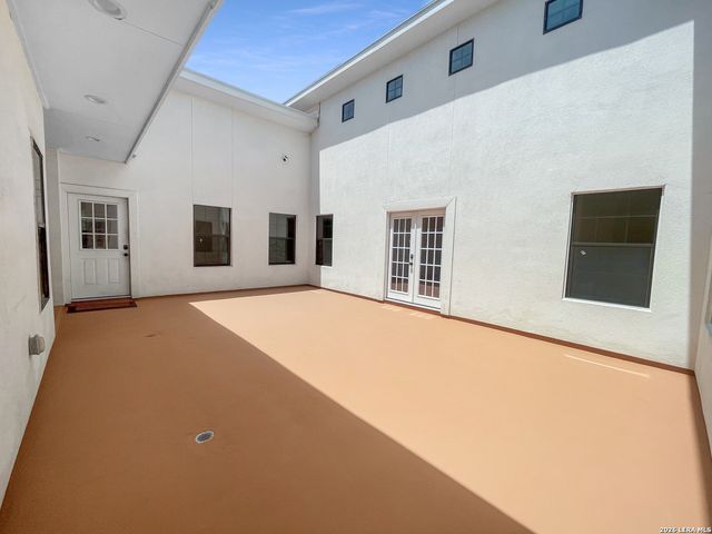 233 Esmeralda Drive, San Antonio, TX 78228