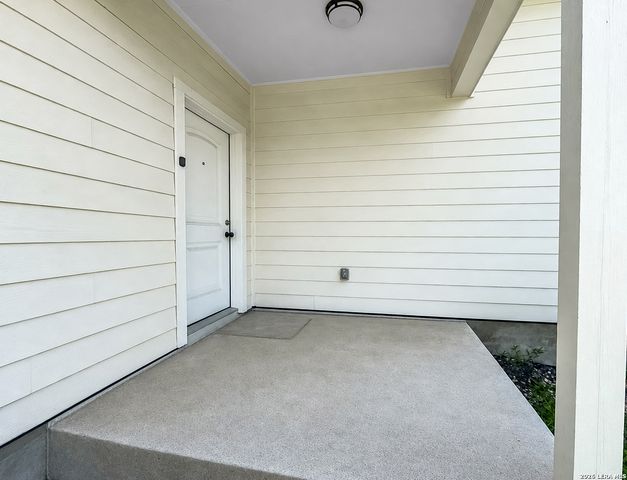 233 Esmeralda Drive, San Antonio, TX 78228
