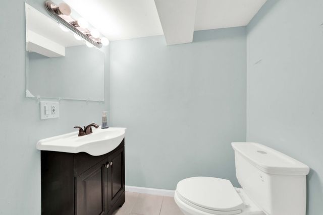 7234 S Ridgeway Avenue, Chicago, IL 60629