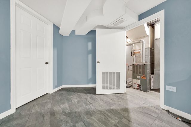7234 S Ridgeway Avenue, Chicago, IL 60629
