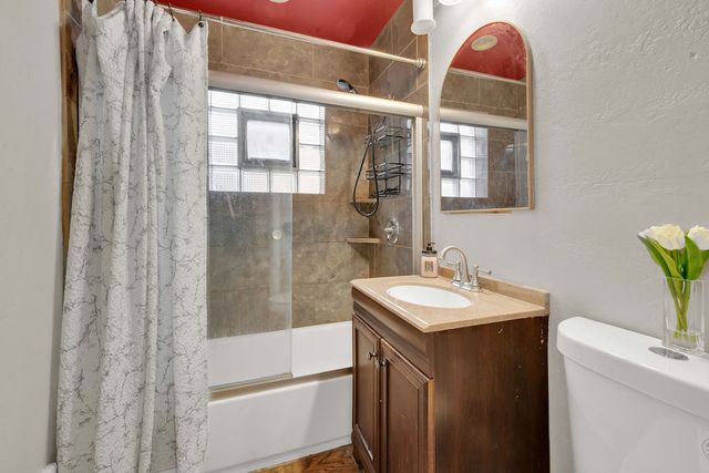 7234 S Ridgeway Avenue, Chicago, IL 60629