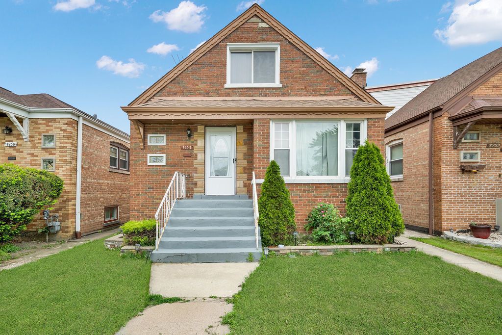 7234 S Ridgeway Avenue, Chicago, IL 60629