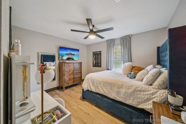 2520 W Blackjack Court, Collinsville, OK 74021