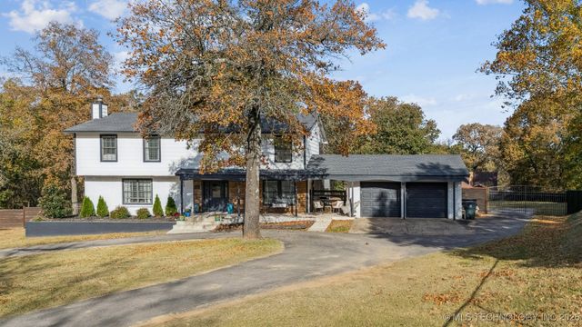 2520 W Blackjack Court, Collinsville, OK 74021