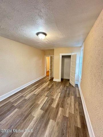 344 2nd Avenue, Albany, NY 12209