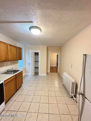 344 2nd Avenue, Albany, NY 12209