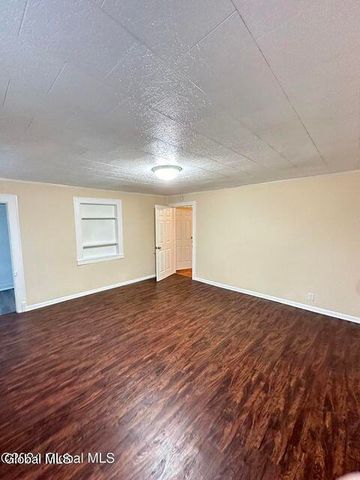 344 2nd Avenue, Albany, NY 12209