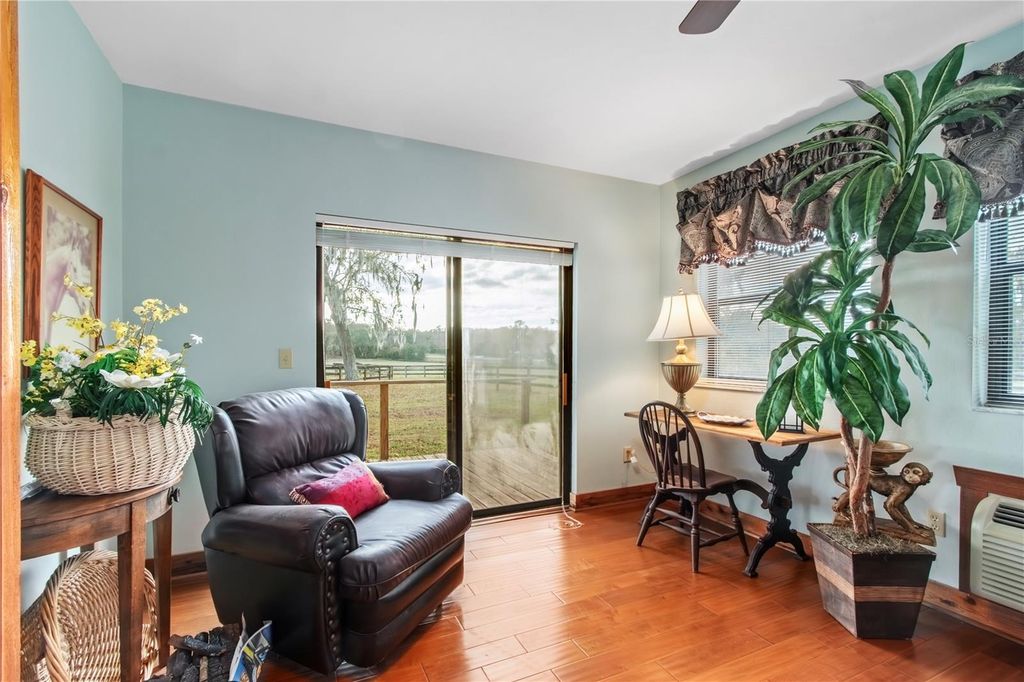 Image 43 of property listing at 5100 W HWY 329, Reddick, FL 32686