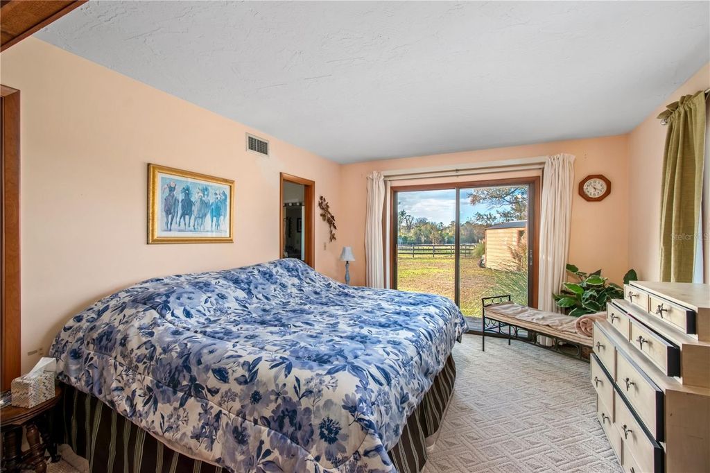 Image 53 of property listing at 5100 W HWY 329, Reddick, FL 32686