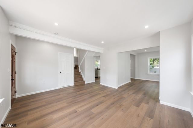 55 Kenmore Ave, Newark City, NJ 07106