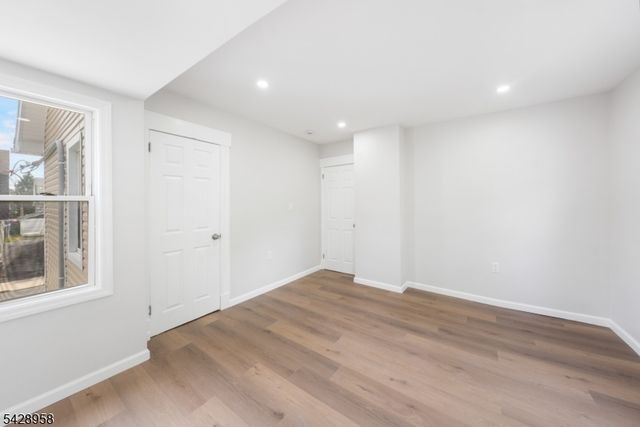 55 Kenmore Ave, Newark City, NJ 07106