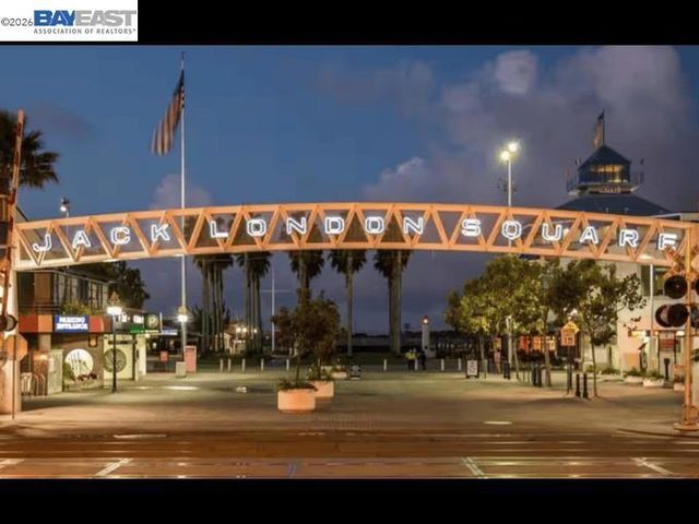 7 Embarcadero 312, Oakland, CA 94607