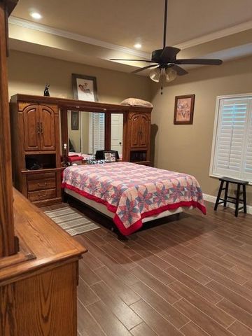 270 County Road 2050, Hull, TX 77564