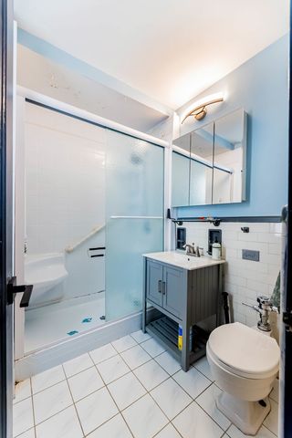 7321 S South Shore Drive 2B, Chicago, IL 60649