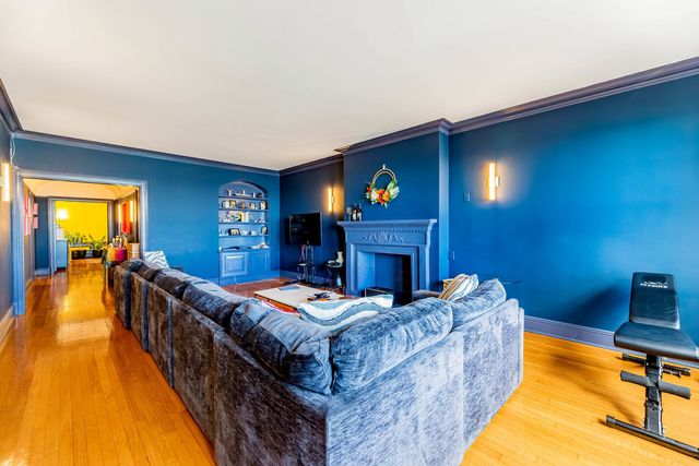 7321 S South Shore Drive 2B, Chicago, IL 60649
