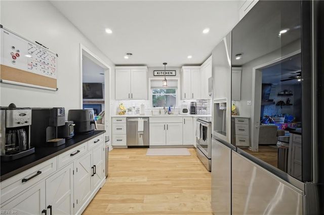 19 Omera PL, Hampton, VA 23666