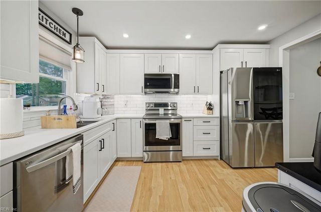19 Omera PL, Hampton, VA 23666