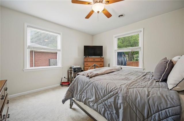 19 Omera PL, Hampton, VA 23666