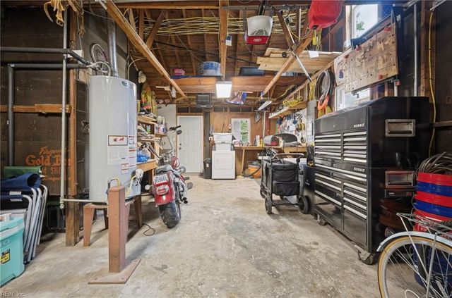 19 Omera PL, Hampton, VA 23666
