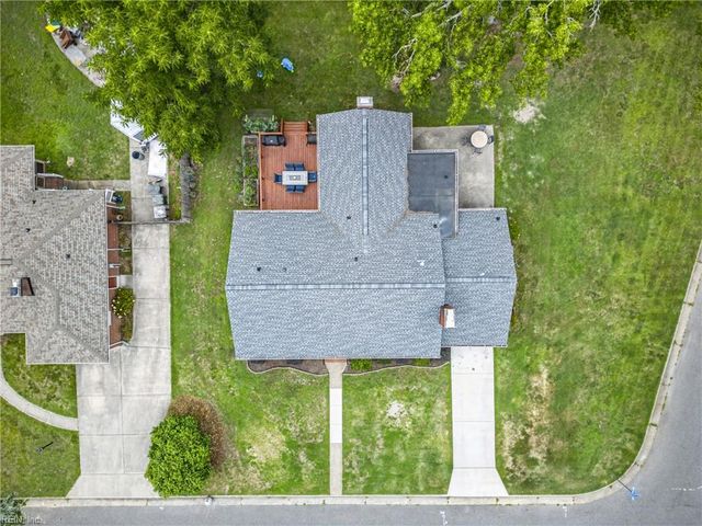 19 Omera PL, Hampton, VA 23666