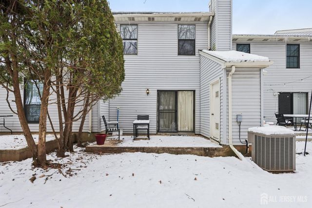 705 Maplecrest Road, Edison, NJ 08820