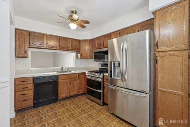 705 Maplecrest Road, Edison, NJ 08820