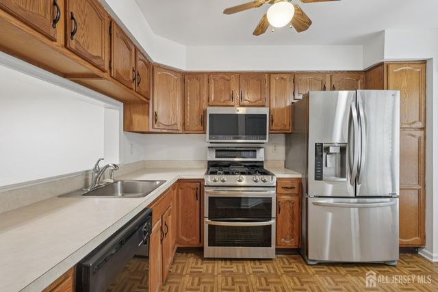 705 Maplecrest Road, Edison, NJ 08820