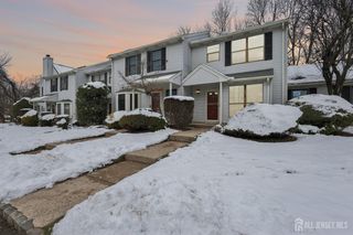 705 Maplecrest Road, Edison, NJ 08820