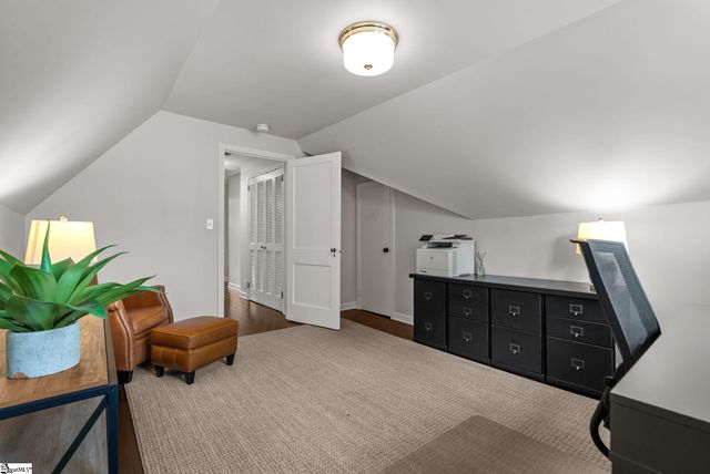 102 Fairview Avenue, Greenville, SC 29601