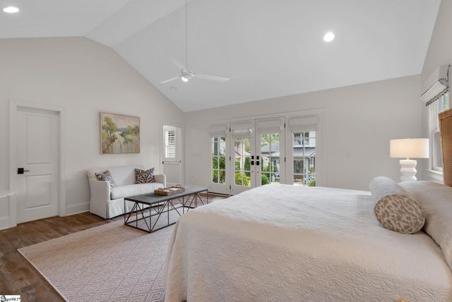102 Fairview Avenue, Greenville, SC 29601