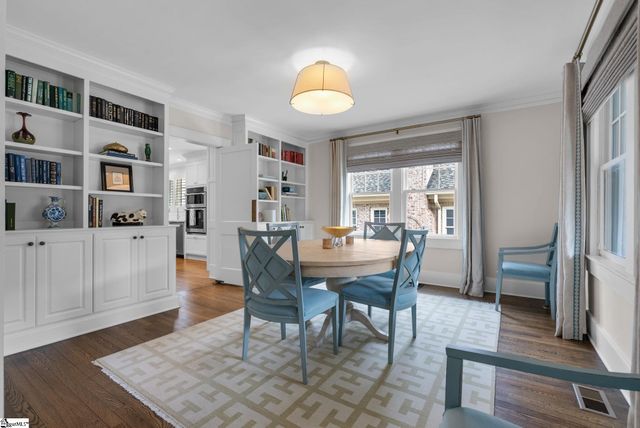 102 Fairview Avenue, Greenville, SC 29601