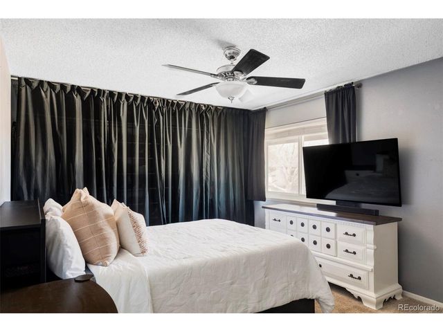 3820 S Fraser St, Aurora, CO 80014