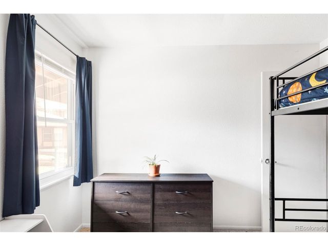 3820 S Fraser St, Aurora, CO 80014