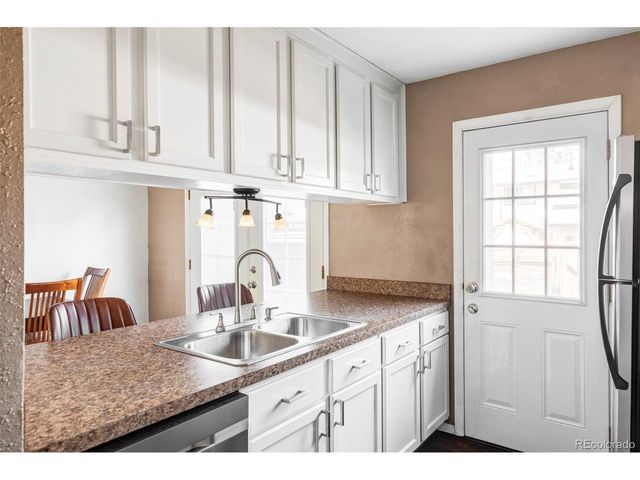 3820 S Fraser St, Aurora, CO 80014