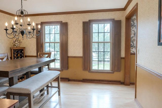 2400 W Cherokee DRIVE, Appleton, WI 54914