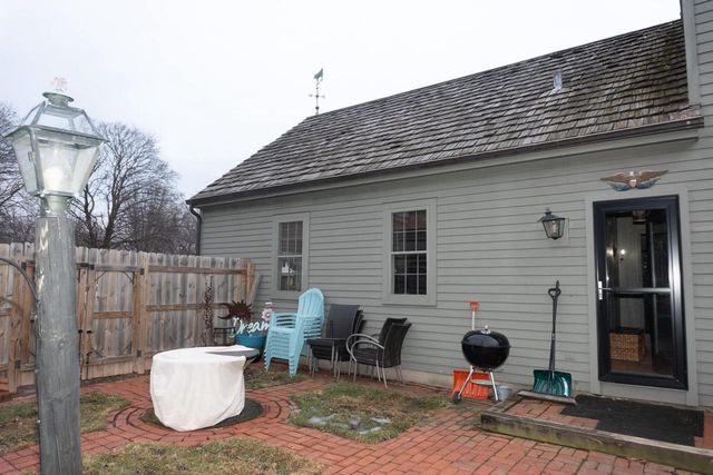 2400 W Cherokee DRIVE, Appleton, WI 54914